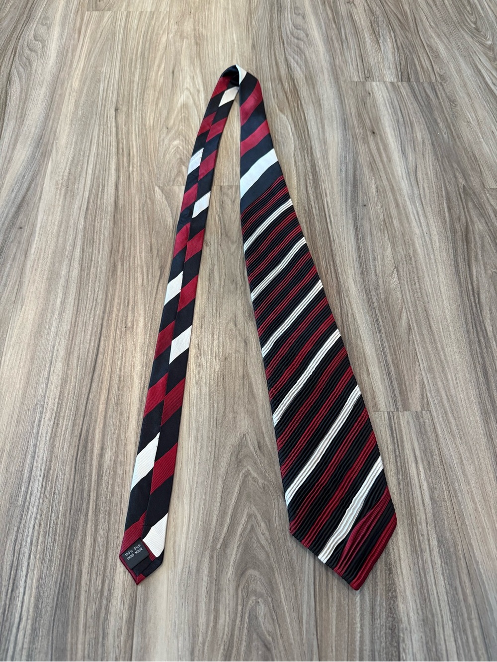 Versailles by Piatelli Men's Striped Red, Black & White 100% Silk Handmade Tie